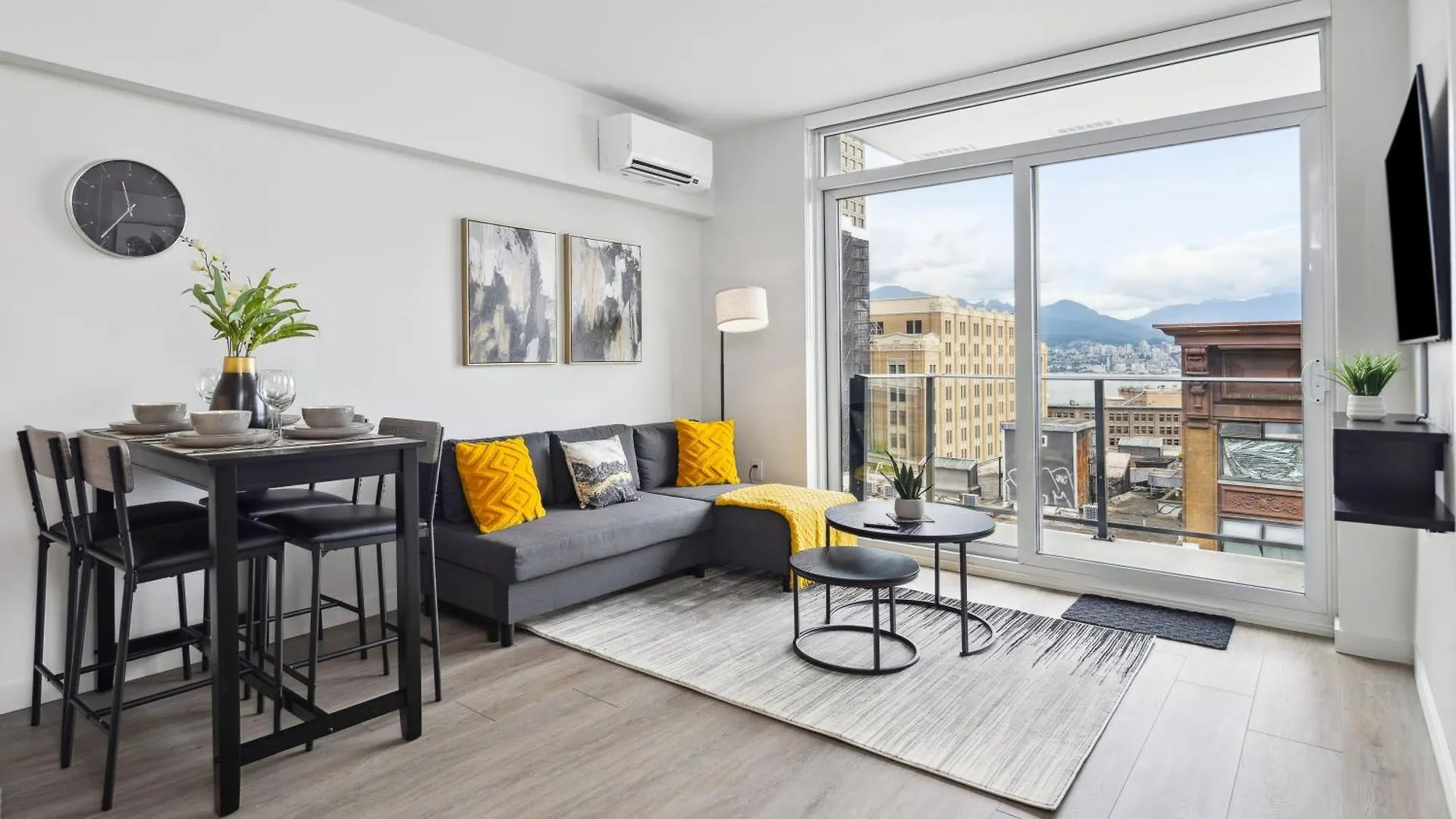 Apartment Brand New City Apt In Downtown Vancouver